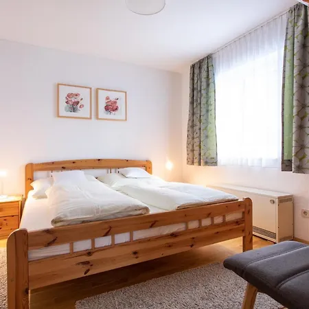 Haus Am Stein Apartmán