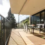 Haus Am Stein * אוץ